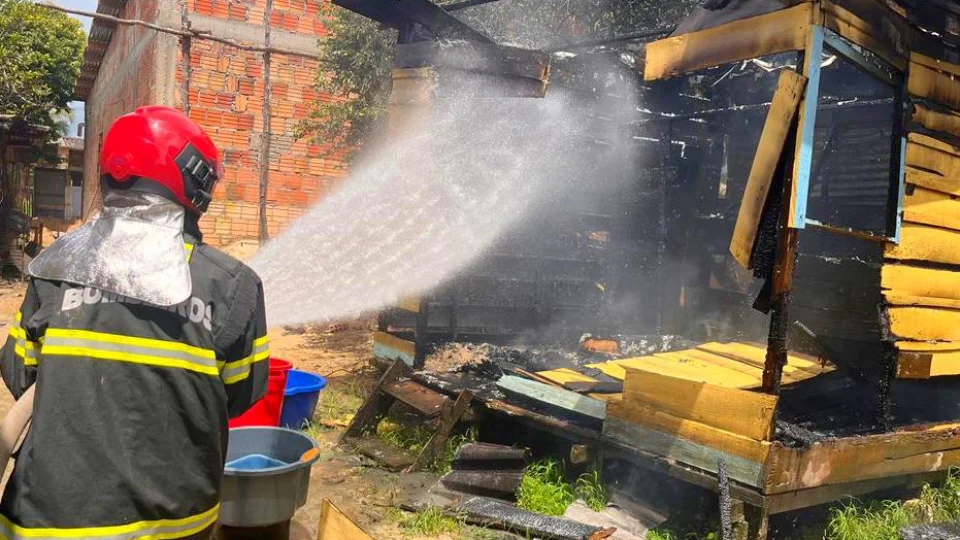 Corpo de Bombeiros do AM dá dicas para evitar incêndios nos centros urbanos