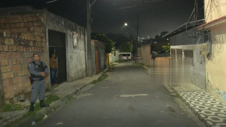 Vídeo: jovem de 22 anos é morto a tiros na Zona Leste de Manaus
