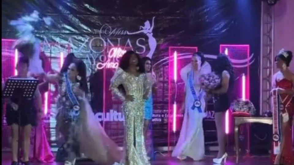 Miss Amazonas Gay: candidata se revolta com resultado e agride cerimonialista