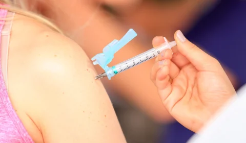 Covid-19: Manaus terá 74 pontos de vacinação nesta segunda