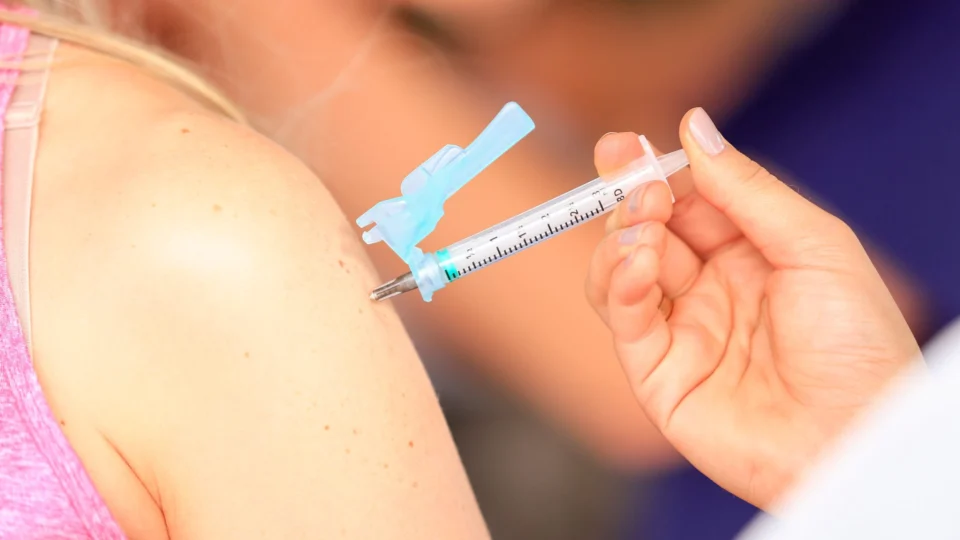 Covid-19: Manaus terá 74 pontos de vacinação nesta segunda