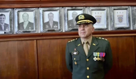 Lula exonera comandante do Planalto suspeito de envolvimento nos atos golpistas