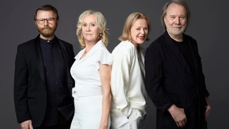 Sucesso nos anos 80, ABBA chega ao Brasil para turnê; confira datas