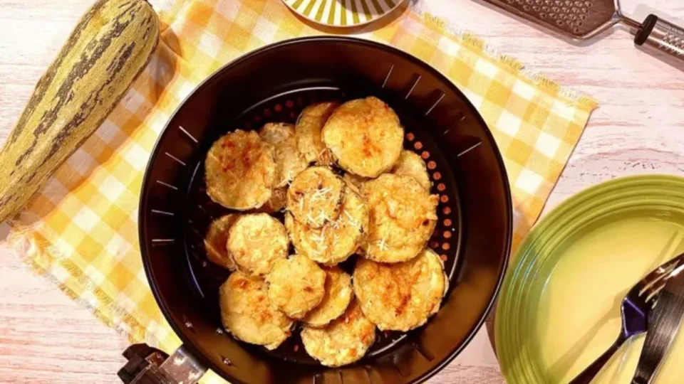 Receita Fácil – Abobrinha empanada na airfryer: opção pronta em 40 minutos