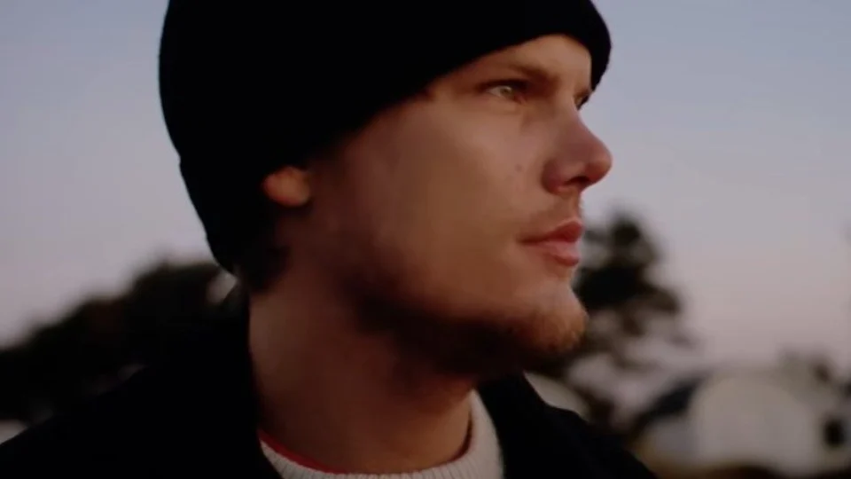 Avicii: lembre hits do DJ nos cinco anos desde a morte do artista