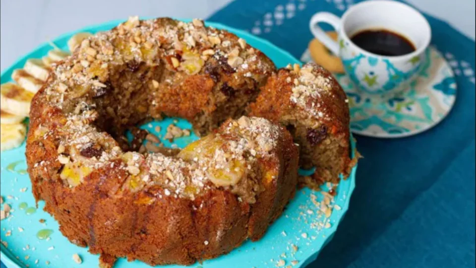Receita Fácil – Bolo de banana com aveia: opção prática pronta em 67 minutos