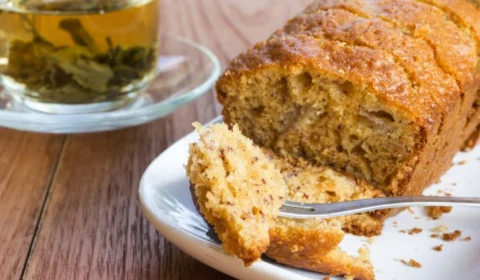 Receita Fácil – Bolo de banana fofinho: opção pronta em apenas 60 minutos