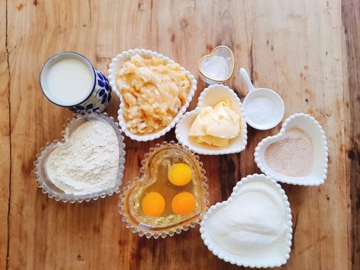 bolo-de-banana-fofinho-foto-receitaria-2