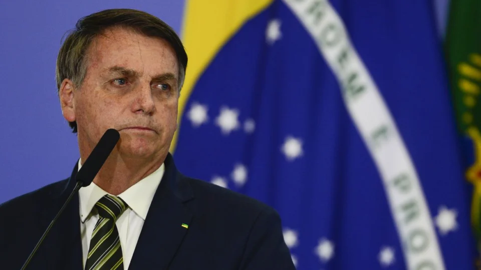 Bolsonaro terá até 10 dias para depor à PF sobre atos do dia 8 de janeiro