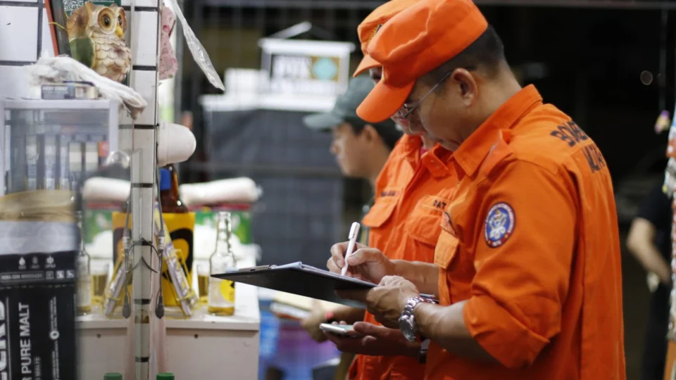 Oito casas noturnas são multadas por irregularidades em Manaus