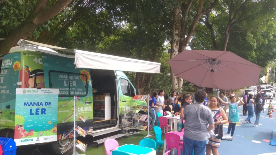 ‘Mania de Ler’ é realizado no Largo de S. Sebastião no domingo em Manaus
