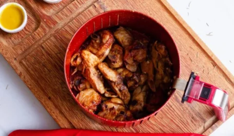 Receita Fácil – Frango a passarinho na airfryer: opção pronta em 50 minutos