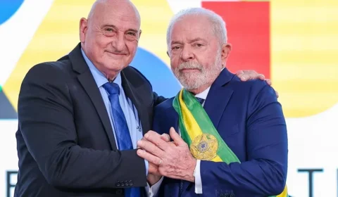 Ex-chefe do GSI, Gonçalves Dias, deve depor na CPMI do dia 8 de janeiro