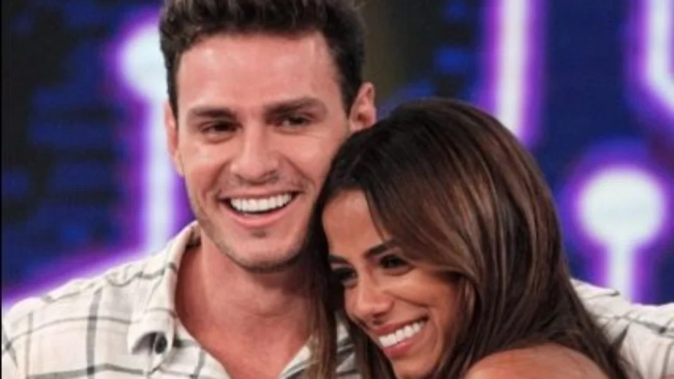 Ex-BBB Gustavo fala sobre término com Key Alves, durante show em Goiânia: ‘Foi melhor assim’