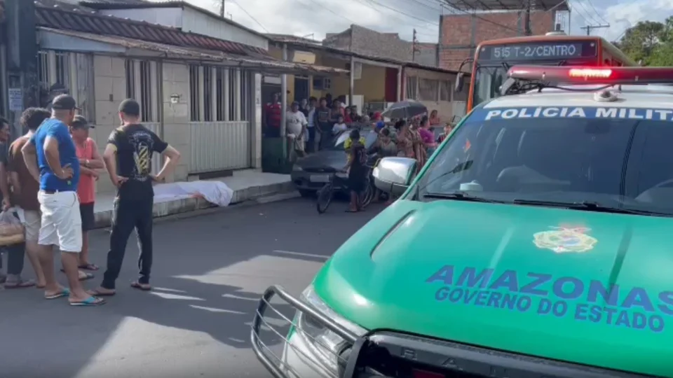 VÍDEO: homem é executado com dez tiros na Zona Leste de Manaus