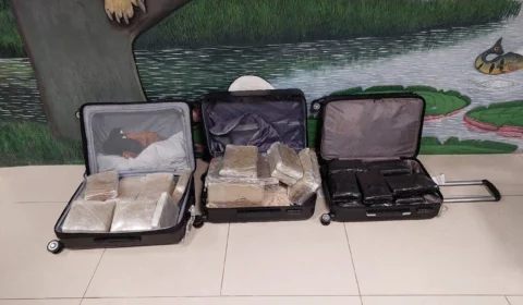 PF apreende três malas com drogas no aeroporto internacional de Manaus