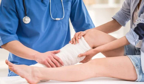 Robôs podem auxiliar cirurgias ortopédicas, diz especialista