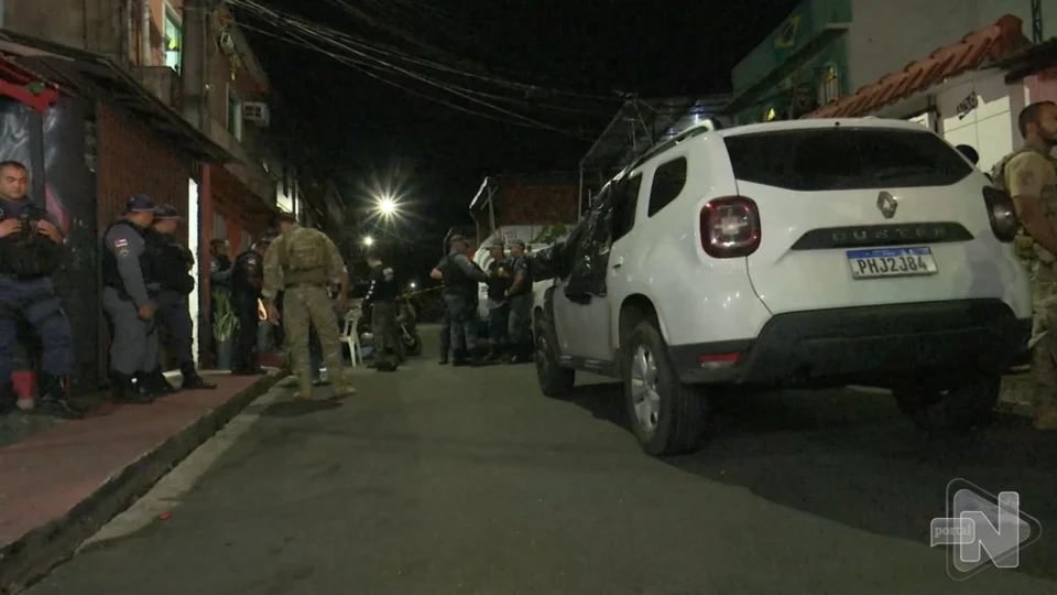 VÍDEO: suspeitos matam motorista da polícia civil com 17 tiros em Manaus