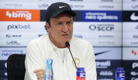 Novo técnico do Corinthinas se defende sobre condenação por estupro
