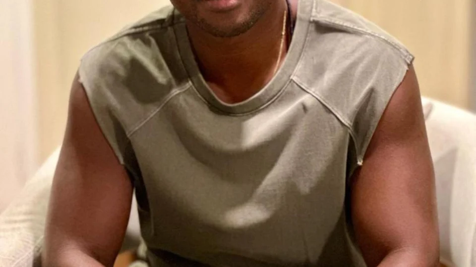 Turnê Tardezinha: Thiaguinho faz show para 65 mil pessoas no RJ