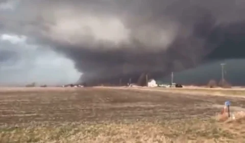 Tornados e tempestades deixam ao menos 18 mortos nos Estados Unidos