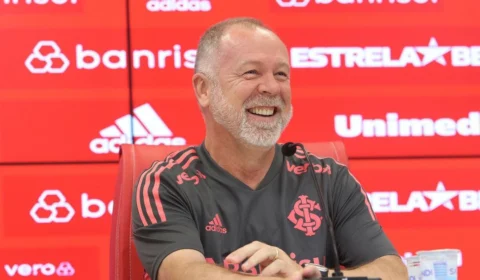 Mano Menezes diz ao presidente do Inter que não pedirá demissão