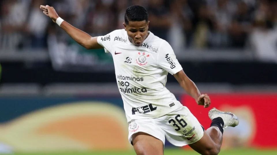 Corinthians e Fluminense: veja escalações e horário do jogo neste domingo, 28