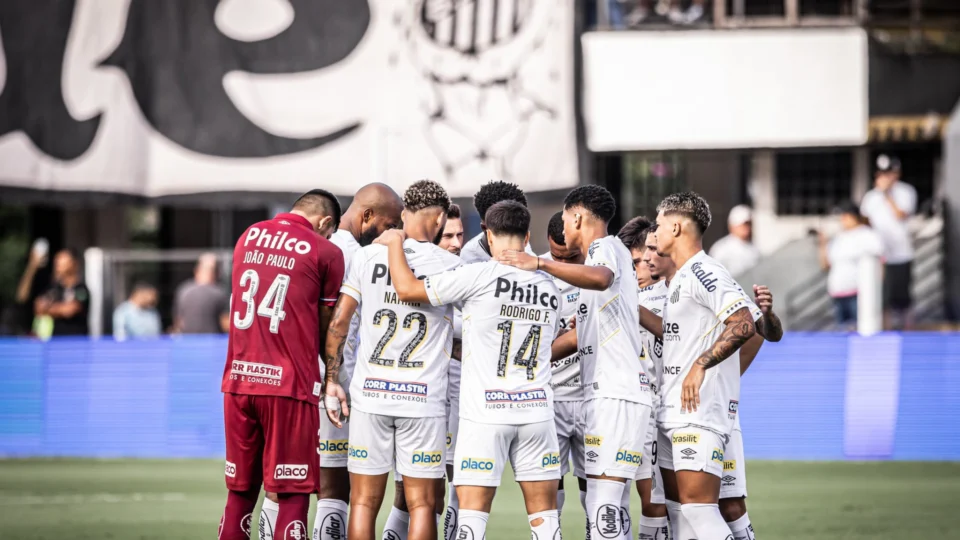 Brasileirão: Santos e Cruzeiro se enfrentam pela 4ª rodada do Campeonato
