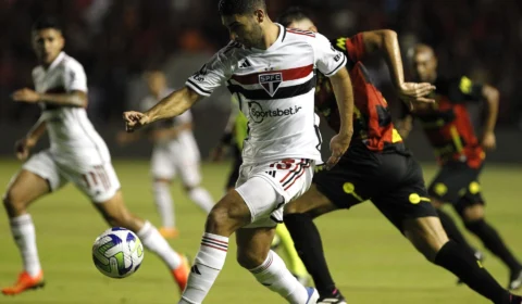 São Paulo vence Sport Recife por 2 a 0 na Ilha do Retiro pela Copa do Brasil