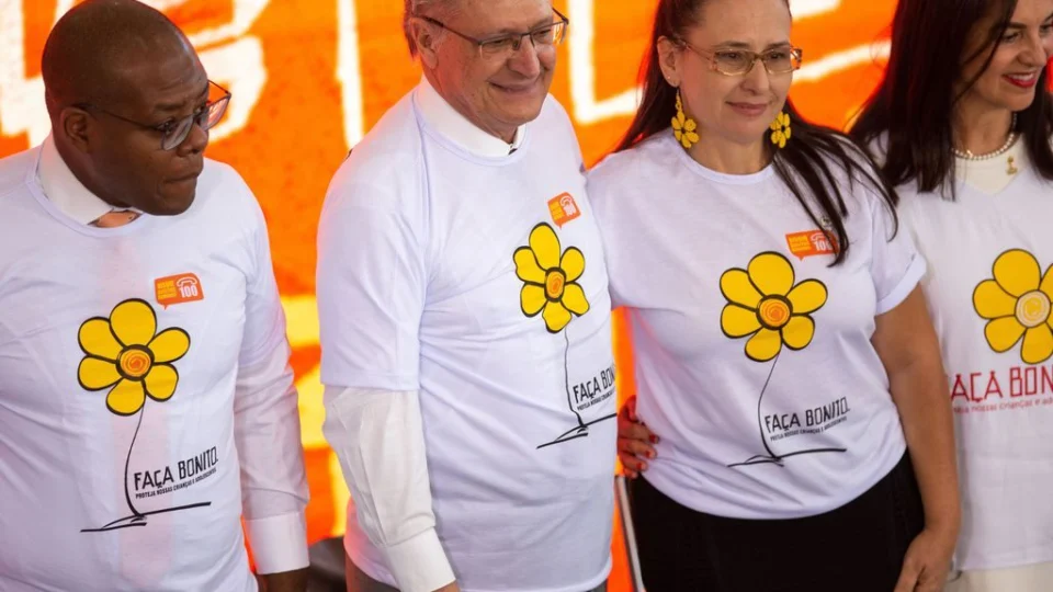 Comissão que combate violência sexual contra crianças é instituída em Brasília