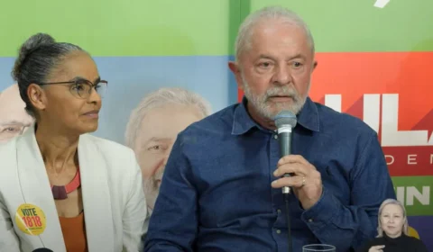 Lula diz a Marina que vai trabalhar para reverter esvaziamento do ministério