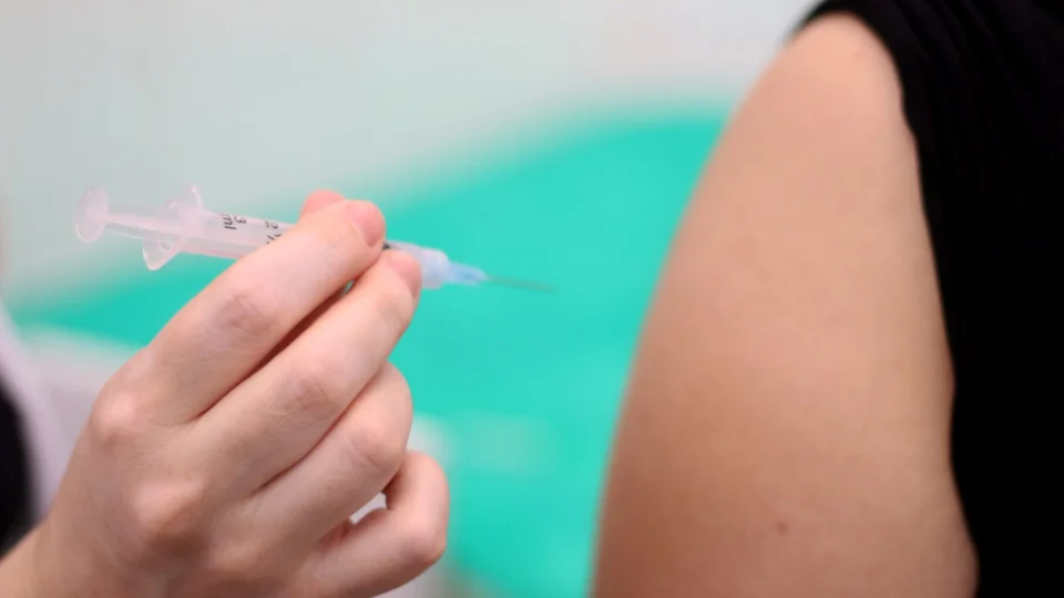 Covid-19: Manaus terá 75 pontos de vacinação nesta quinta