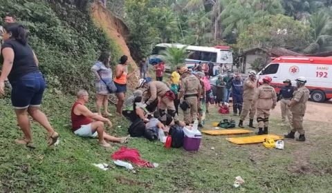 VÍDEO: acidente entre carreta e micro-ônibus deixa 11 feridos na BR-174