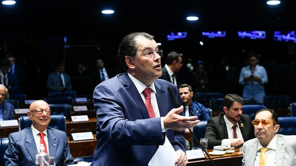 Aposentadoria especial terá nova regra aprovada pelo Senado, em Brasília