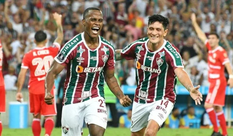 Em noite mágica, Cano faz 3 e Flu goleia River por 5 a 1 no Maracanã