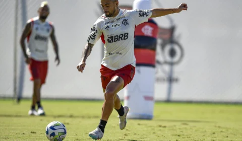 Brasileirão: Flamengo quer ampliar sequência de vitórias diante do Corinthians