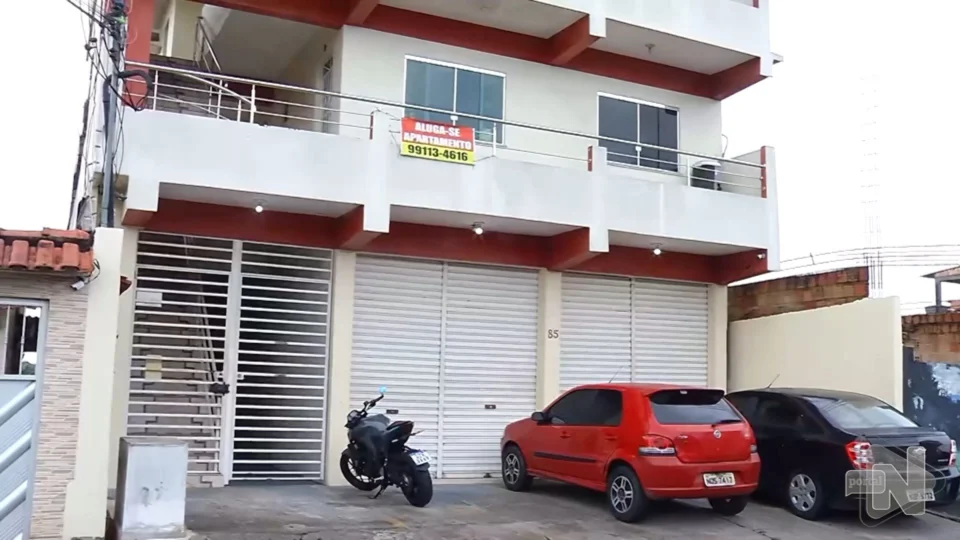 VÍDEOS: casal é assassinado a tiros dentro de casa na Zona Norte de Manaus