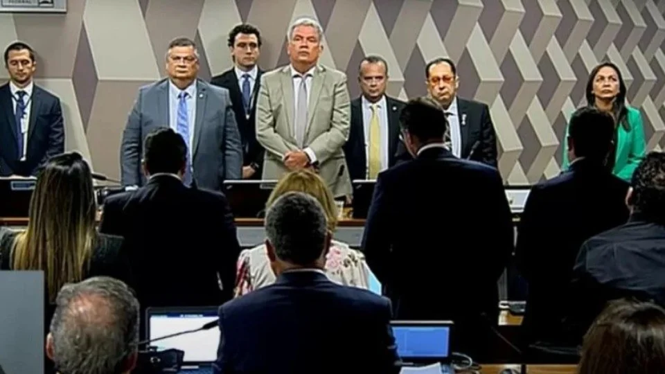 Senado faz minuto de silêncio em homenagem à Rita Lee em Brasília