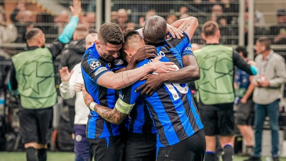 Inter vence Milan e garante vaga para a grande final da Champions League