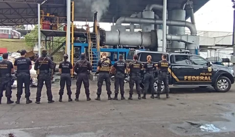 PF incinera cerca de 1,4 toneladas de maconha e cocaína no Amazonas