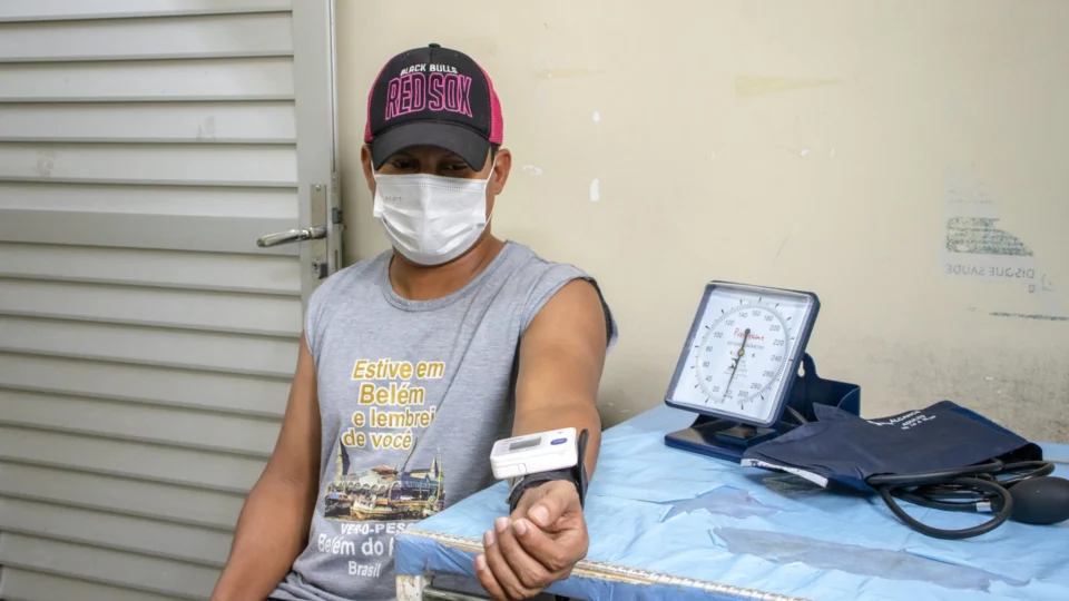 Quilombo São Benedito recebe serviços de combate à hipertensão em Manaus