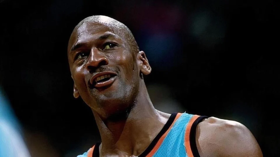 Michael Jordan compra automóvel avaliado em R$ 17,4 milhões