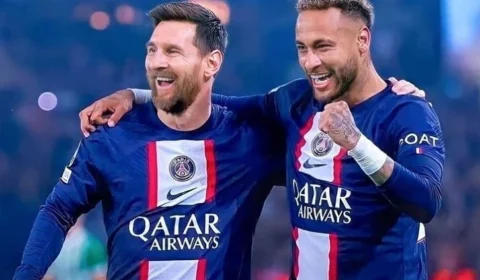 Torcedores do PSG fazem protesto e pedem saída de Neymar e xigam Messi