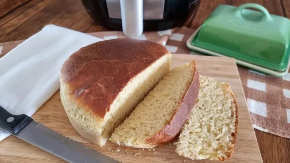 Receita Fácil – Pão de forma na airfryer: opção pronta em apenas 30 minutos