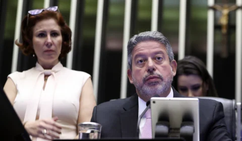 PL das Fake News: Lira cogita adiar votação devido risco de derrota