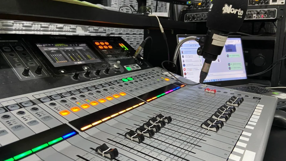 AM terá seis novas estações de rádio FM, anuncia Min. das Comunicações