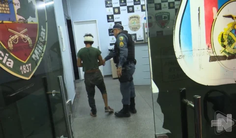 VÍDEO: suspeito rouba mulher e é agredido por populares na Zona Norte de Manaus