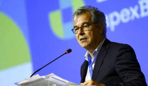 Posse anulada: presidente da Apex deve comprovar fluência em inglês