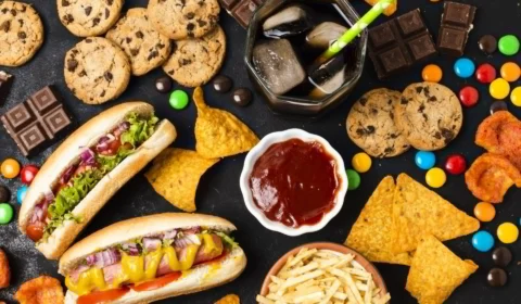 Alimentos ultraprocessados: estudos mostram impactos prejudiciais à saúde
