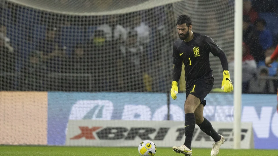 Brasil jogará de preto pela 1ª vez em 109 anos de história no sábado, 17